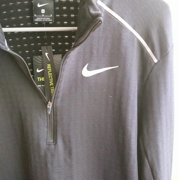 Nike Mens Therma Running Top NWT - Picture 2 of 6